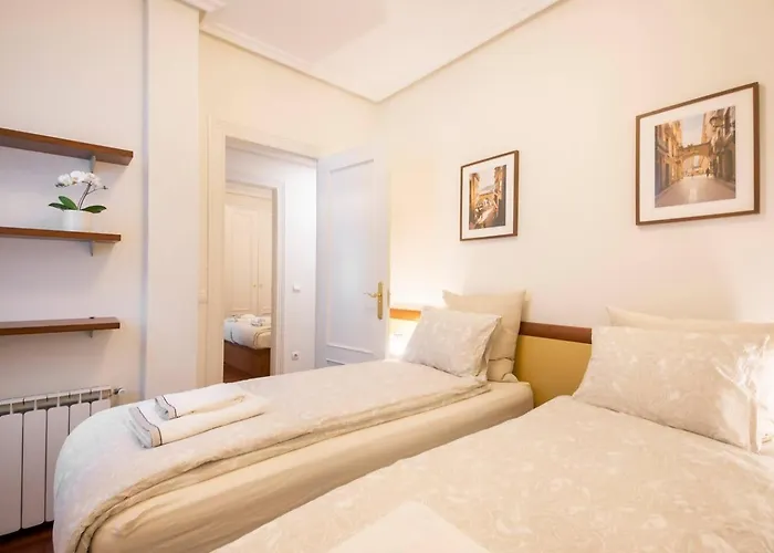 En El Corazon De La Ciudad Con Parking Apartment San Sebastian