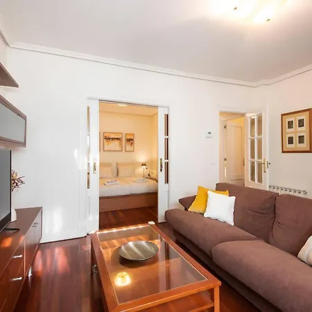 Appartamento En El Corazon De La Ciudad Con Parking