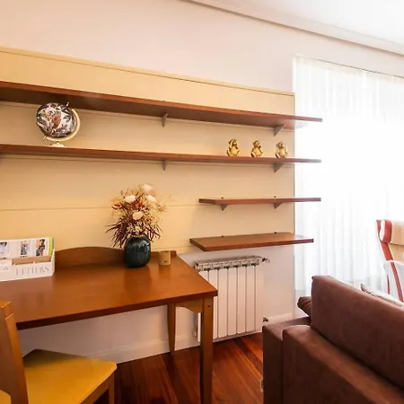 En El Corazon De La Ciudad Con Parking Lägenhet